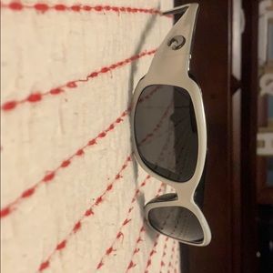 Costa Del Mar Vela VL30